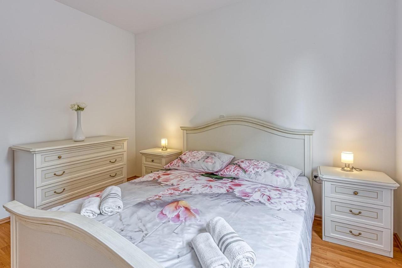 Apartman Tom With Terrace Porec